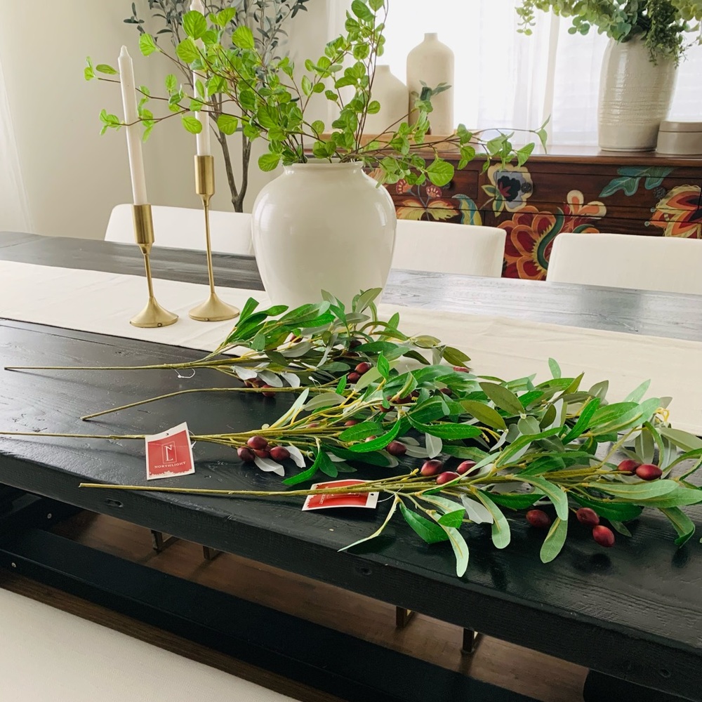 North light olive stems new